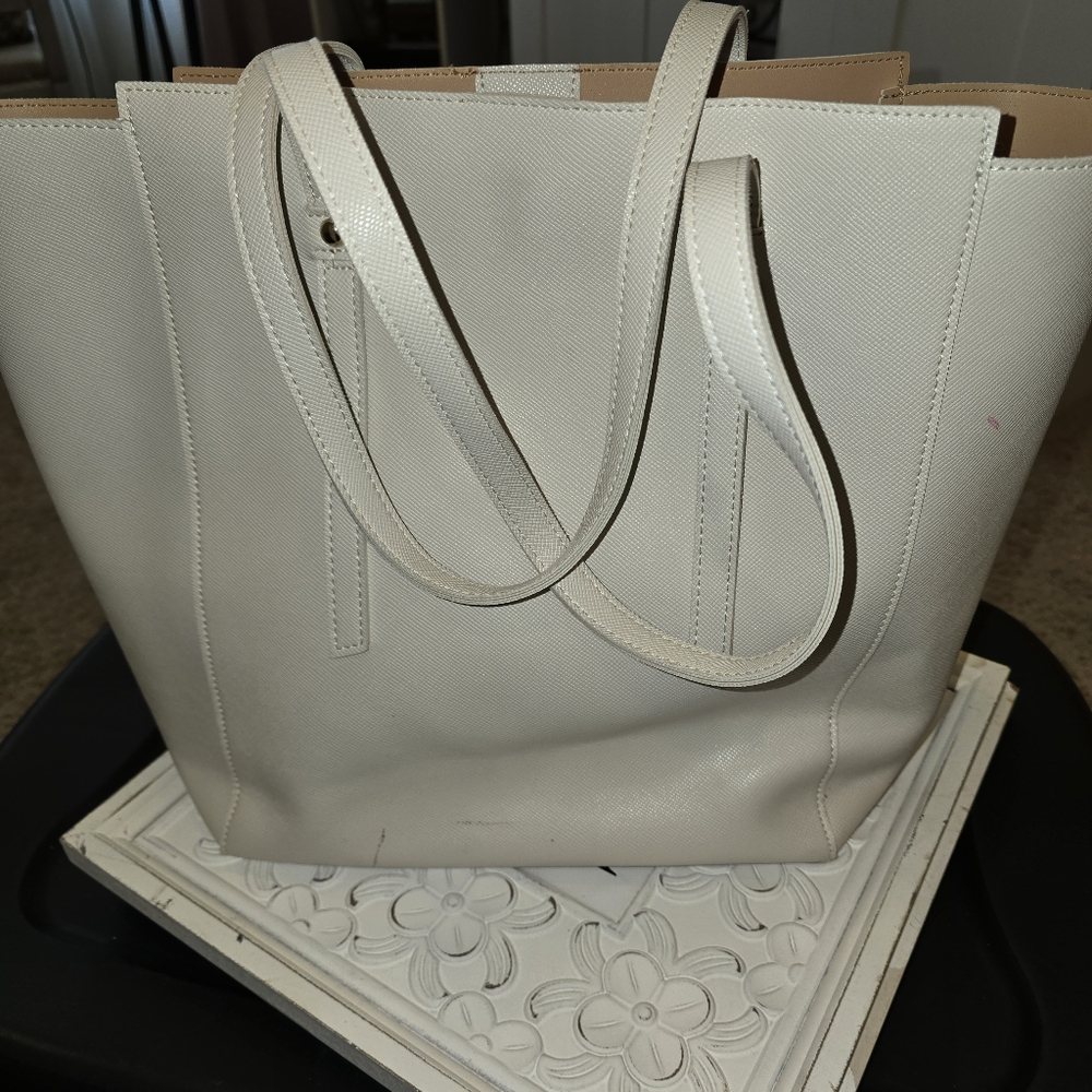 No tag- unbranded laptop bag